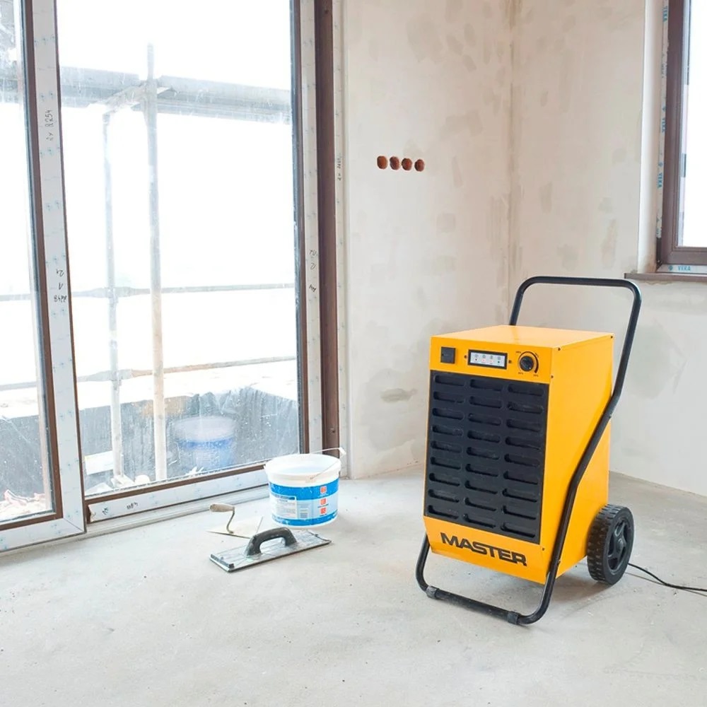 Осушитель воздуха Master DH 62