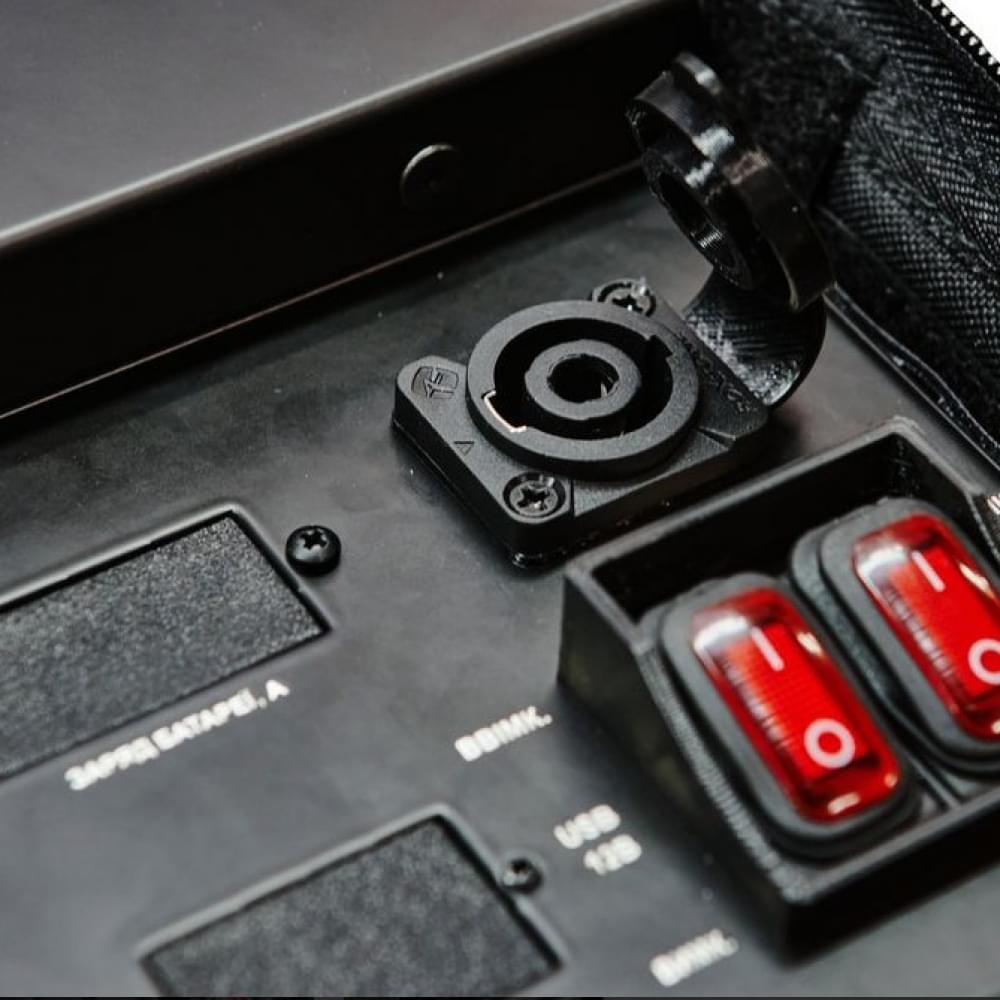 Портативная зарядная станция ПромАвтоматика Винница Bandera Power BP 860 S