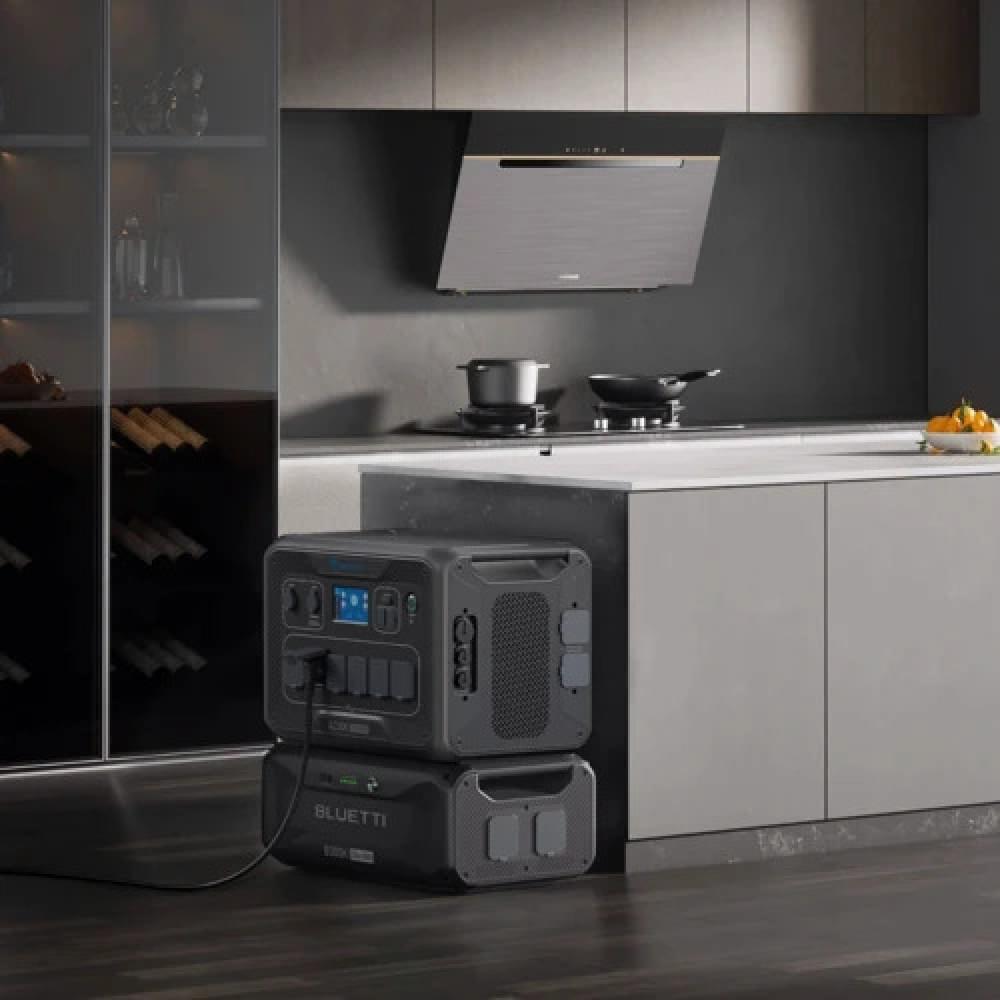 Портативная зарядная станция Bluetti AC300 3000W + Bluetti B300K 2764.8Wh