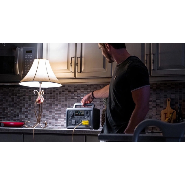 Зарядная станция Bluetti EB3A 600W 268Wh