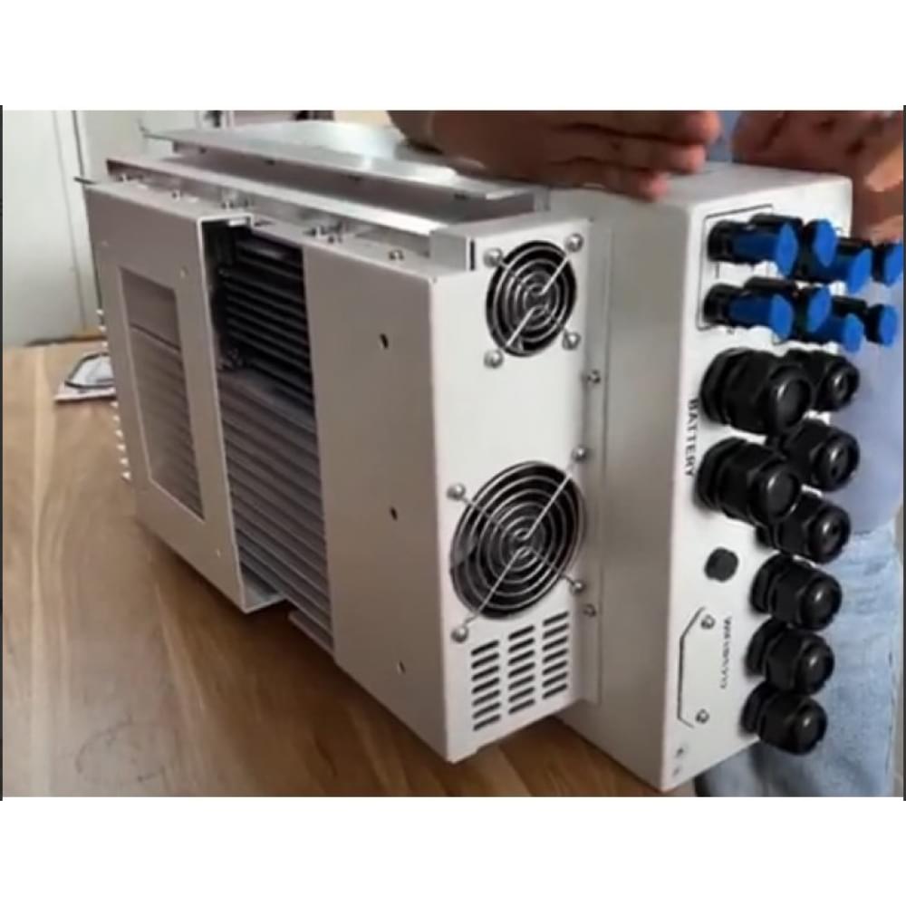 Інвертор Deye SUN-8K-SG05LP1-EU