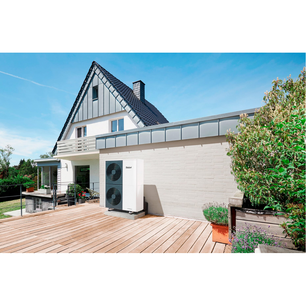 Тепловой насос Vaillant aroTHERM plus VWL 105/6 A (0010023444 / 0010023445)